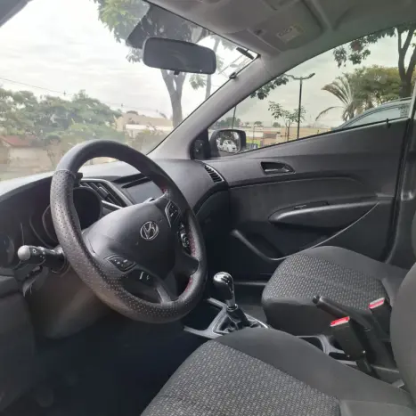 HYUNDAI HB 20 Hatch 1.0 12V 4P FLEX UNIQUE, Foto 7