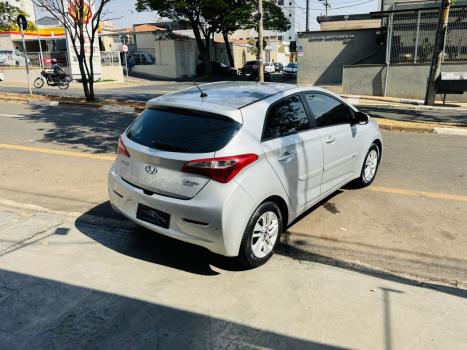 HYUNDAI HB 20 Hatch 1.6 16V 4P PREMIUM FLEX AUTOMÁTICO, Foto 7 HYUNDAI HB 20 Hatch 1.6 16V 4P PREMIUM FLEX AUTOMÁTICO, Foto 7