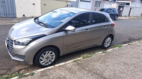 HYUNDAI HB 20 Hatch 1.6 16V 4P COMFORT FLEX AUTOM�TICO, Foto 6