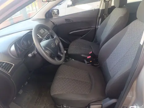 HYUNDAI HB 20 Hatch 1.0 12V 4P FLEX UNIQUE, Foto 5