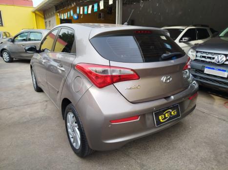 HYUNDAI HB 20 Hatch 1.6 16V 4P FLEX COMFORT PLUS AUTOMTICO, Foto 4