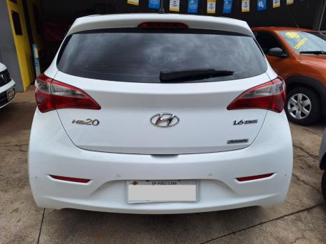 HYUNDAI HB 20 Hatch 1.6 16V 4P PREMIUM FLEX AUTOMTICO, Foto 9