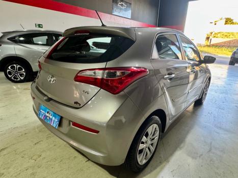 HYUNDAI HB 20 Hatch 1.6 16V 4P FLEX COMFORT, Foto 4 HYUNDAI HB 20 Hatch 1.6 16V 4P FLEX COMFORT, Foto 4