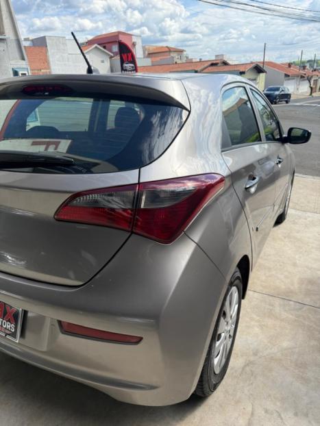 HYUNDAI HB 20 Hatch 1.0 12V 4P FLEX UNIQUE, Foto 6