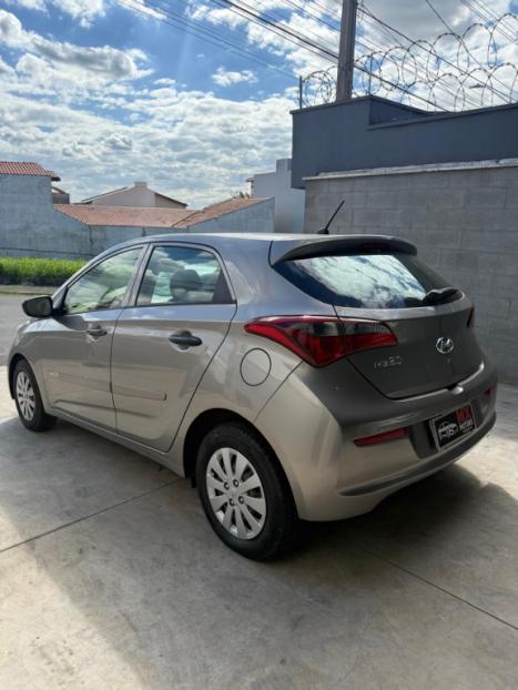 HYUNDAI HB 20 Hatch 1.0 12V 4P FLEX UNIQUE, Foto 10