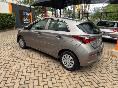 HYUNDAI HB 20 Hatch 1.0 12V 4P FLEX UNIQUE, Foto 3