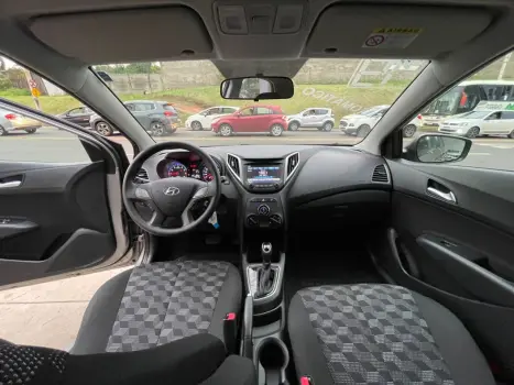 HYUNDAI HB 20 Hatch 1.6 16V 4P FLEX COMFORT PLUS AUTOMTICO, Foto 9