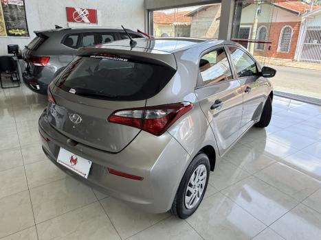 HYUNDAI HB 20 Hatch 1.0 12V 4P FLEX UNIQUE, Foto 6