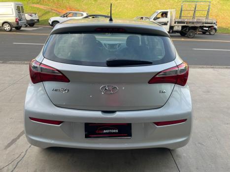 HYUNDAI HB 20 Hatch 1.6 16V 4P FLEX COMFORT PLUS, Foto 6