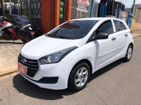HYUNDAI HB 20 Hatch , Foto 1