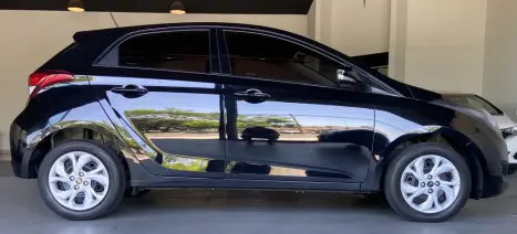 HYUNDAI HB 20 Hatch 1.6 16V 4P COMFORT FLEX AUTOMTICO, Foto 2