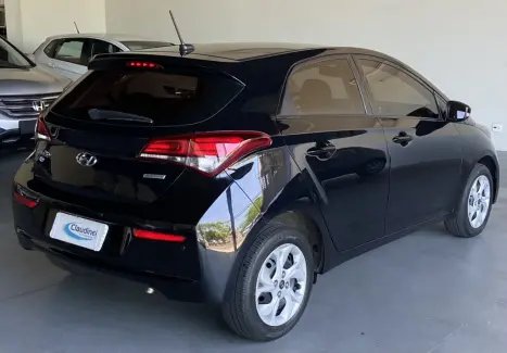 HYUNDAI HB 20 Hatch 1.6 16V 4P COMFORT FLEX AUTOMTICO, Foto 4