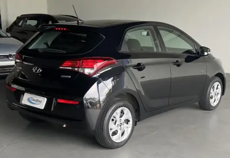 HYUNDAI HB 20 Hatch 1.6 16V 4P COMFORT FLEX AUTOM�TICO, Foto 4