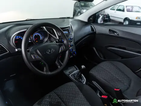 HYUNDAI HB 20 Hatch 1.0 12V 4P FLEX UNIQUE, Foto 6
