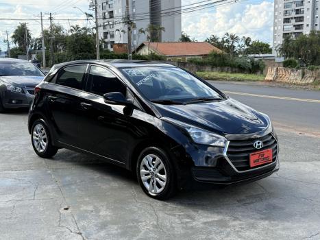 HYUNDAI HB 20 Hatch 1.6 16V 4P FLEX COMFORT PLUS AUTOM�TICO, Foto 4