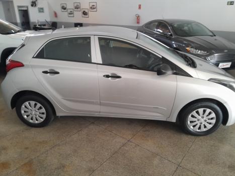 HYUNDAI HB 20 Hatch 1.0 12V 4P FLEX COMFORT, Foto 4