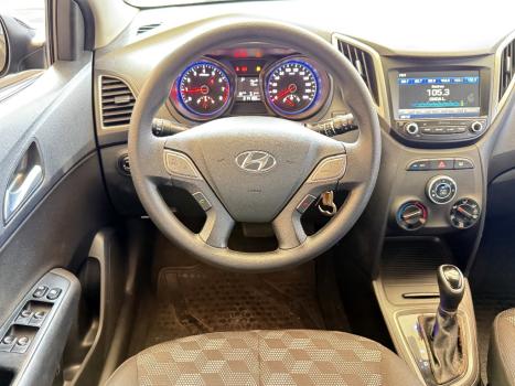 HYUNDAI HB 20 Hatch 1.6 16V 4P FLEX COMFORT PLUS AUTOM�TICO, Foto 9