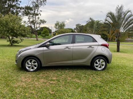 HYUNDAI HB 20 Hatch 1.6 16V 4P PREMIUM FLEX AUTOM�TICO, Foto 6