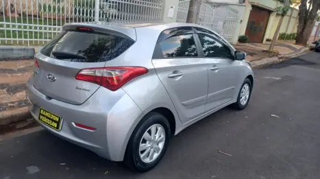 HYUNDAI HB 20 Hatch 1.6 16V 4P FLEX COMFORT, Foto 3