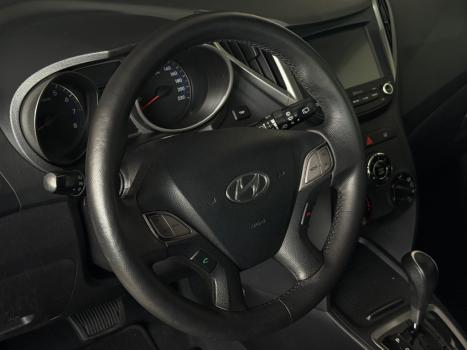 HYUNDAI HB 20 Hatch 1.6 16V 4P FLEX COMFORT PLUS AUTOM�TICO, Foto 5