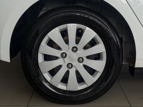 HYUNDAI HB 20 Hatch 1.6 16V 4P FLEX COMFORT PLUS AUTOM�TICO, Foto 10