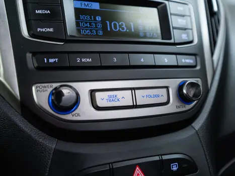 HYUNDAI HB 20 Hatch X 1.6 16V 4P STYLE FLEX AUTOM�TICO, Foto 18