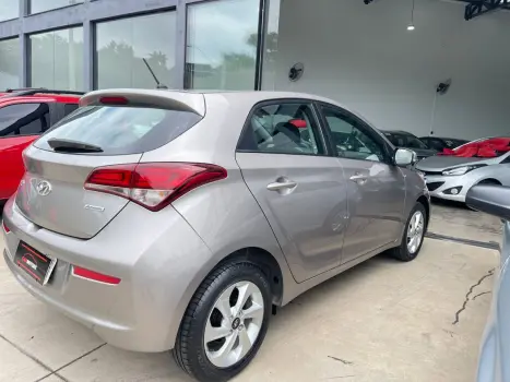 HYUNDAI HB 20 Hatch 1.6 16V 4P PREMIUM FLEX AUTOM�TICO, Foto 5
