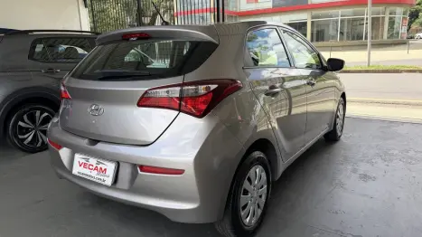 HYUNDAI HB 20 Hatch 1.0 12V 4P FLEX UNIQUE, Foto 4