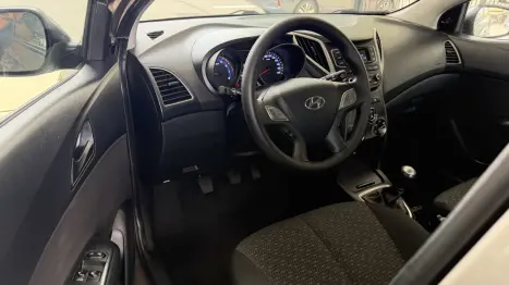 HYUNDAI HB 20 Hatch 1.0 12V 4P FLEX UNIQUE, Foto 7