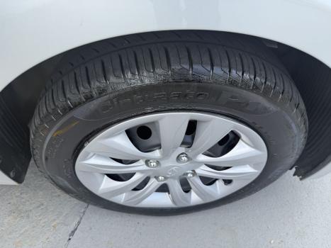 HYUNDAI HB 20 Hatch 1.6 16V 4P FLEX COMFORT PLUS AUTOM�TICO, Foto 3