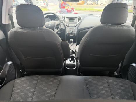 HYUNDAI HB 20 Hatch 1.6 16V 4P FLEX COMFORT PLUS AUTOM�TICO, Foto 14