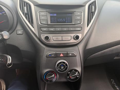 HYUNDAI HB 20 Hatch 1.6 16V 4P FLEX COMFORT PLUS AUTOM�TICO, Foto 17