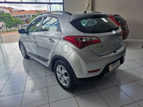 HYUNDAI HB 20 Hatch X 1.6 16V 4P PREMIUM FLEX AUTOM�TICO, Foto 9