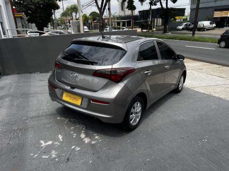 HYUNDAI HB 20 Hatch 1.0 12V 4P FLEX UNIQUE, Foto 4