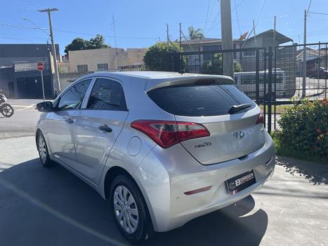 HYUNDAI HB 20 Hatch 1.0 12 V 4P FLEX COMFORT STYLE, Foto 4