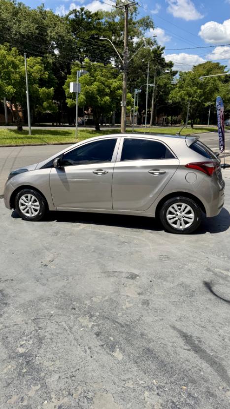 HYUNDAI HB 20 Hatch 1.0 12V 4P FLEX UNIQUE, Foto 4