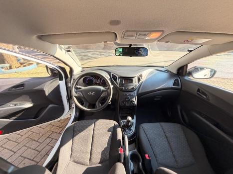 HYUNDAI HB 20 Hatch 1.0 12V 4P FLEX UNIQUE, Foto 9