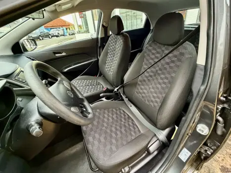 HYUNDAI HB 20 Hatch 1.6 16V 4P FLEX COMFORT, Foto 14