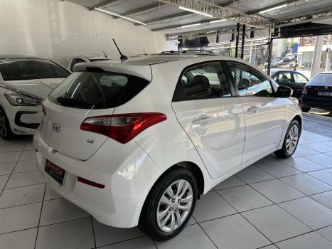 HYUNDAI HB 20 Hatch 1.6 16V 4P FLEX COMFORT PLUS, Foto 5