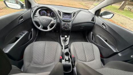 HYUNDAI HB 20 Hatch 1.0 12V 4P FLEX COMFORT PLUS, Foto 2