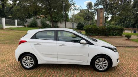 HYUNDAI HB 20 Hatch 1.0 12V 4P FLEX COMFORT PLUS, Foto 4