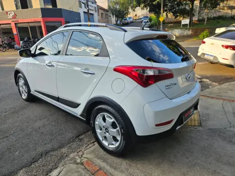 HYUNDAI HB 20 Hatch X 1.6 16V 4P PREMIUM FLEX AUTOM�TICO, Foto 8