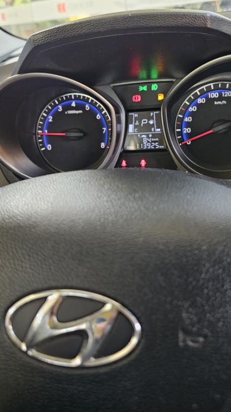 HYUNDAI HB 20 Hatch 1.6 16V 4P COMFORT FLEX AUTOM�TICO, Foto 16