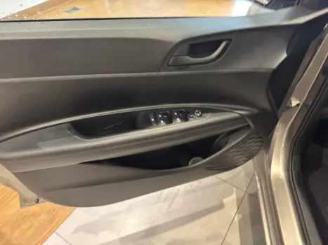 HYUNDAI HB 20 Hatch 1.0 12V 4P FLEX COMFORT, Foto 7