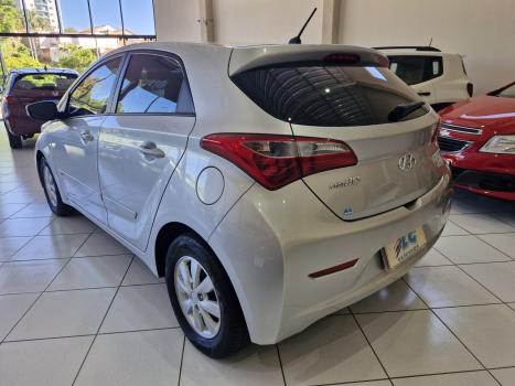 HYUNDAI HB 20 Hatch 1.0 12 V 4P FLEX COMFORT STYLE, Foto 2