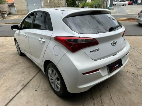 HYUNDAI HB 20 Hatch 1.6 16V 4P FLEX COMFORT PLUS AUTOM�TICO, Foto 5