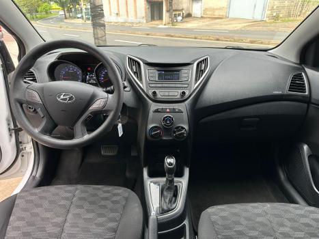 HYUNDAI HB 20 Hatch 1.6 16V 4P FLEX COMFORT PLUS AUTOM�TICO, Foto 9
