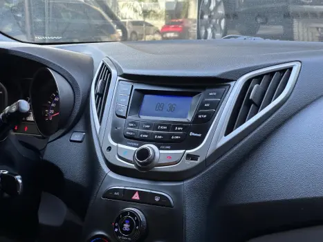 HYUNDAI HB 20 Hatch 1.6 16V 4P PREMIUM FLEX AUTOM�TICO, Foto 9