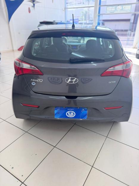 HYUNDAI HB 20 Hatch 1.0 12V 4P FLEX COMFORT, Foto 4