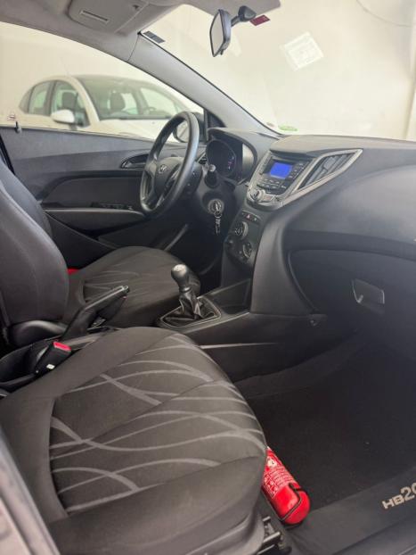 HYUNDAI HB 20 Hatch 1.0 12V 4P FLEX COMFORT, Foto 9